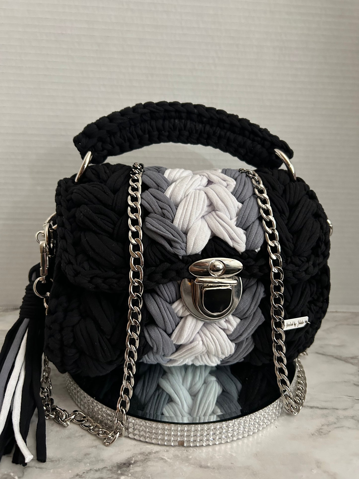 Crochet handbag