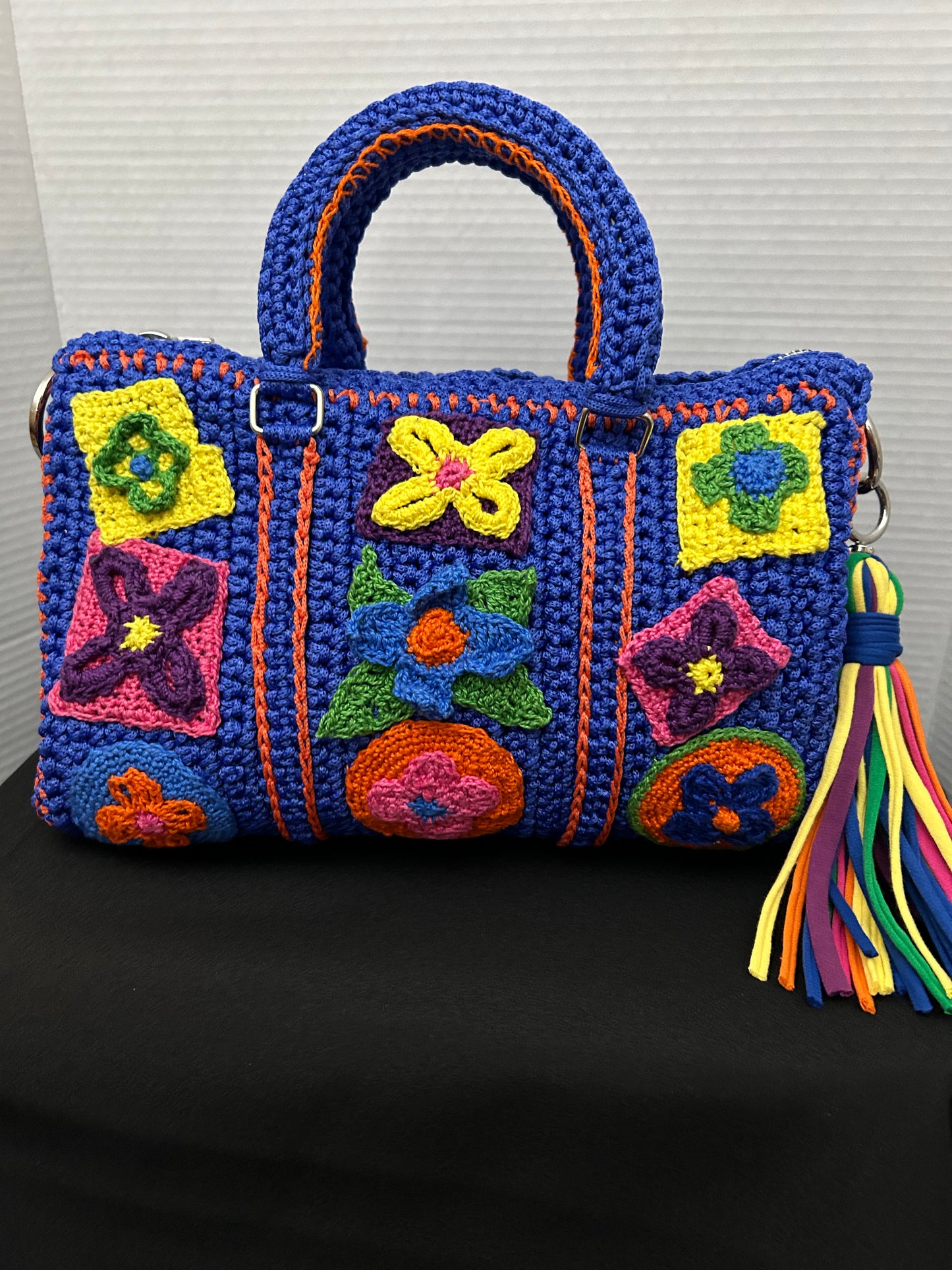 Crochet handbag